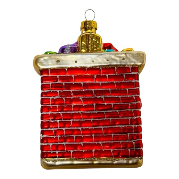 NWOT Macy's Holiday Lane Santa Coming Down The Chimney Ornament - Picture 10 of 12